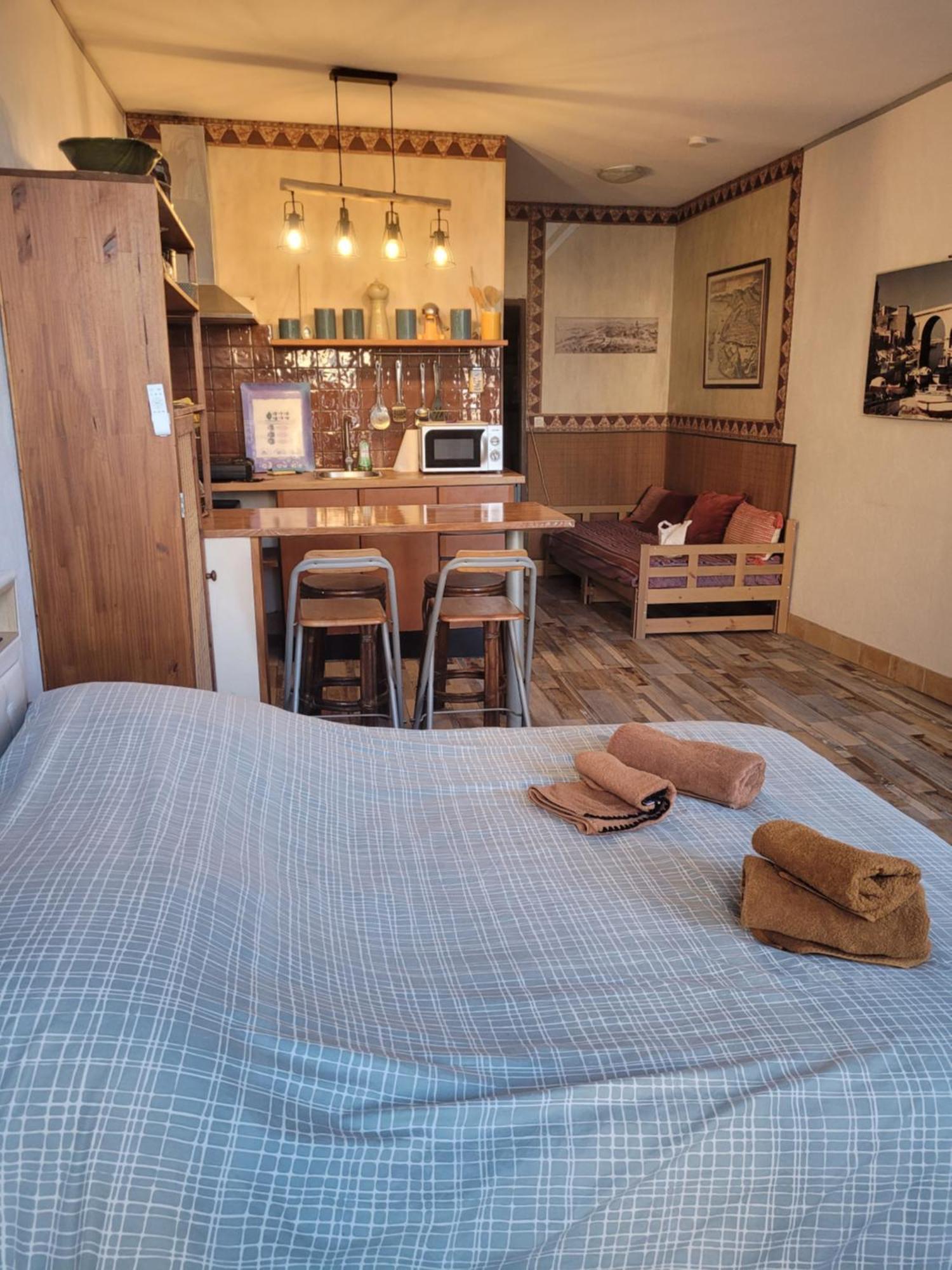 Studio Agreable Au Coeur Du Quartier Historique Marseilles Buitenkant foto